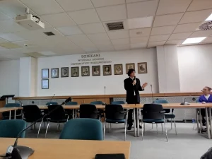 Zagadkowy fenylo-para-benzochinon czyli chemia chinonów