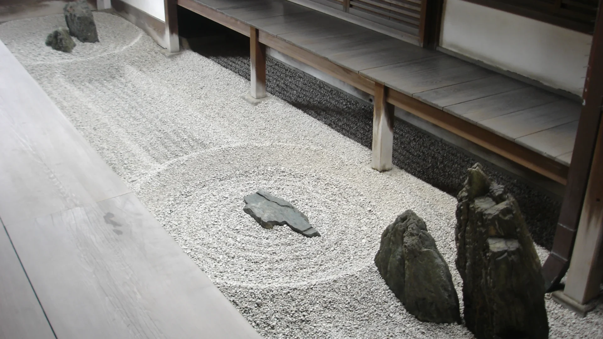 “The Space of Mind (shin no kūkan)